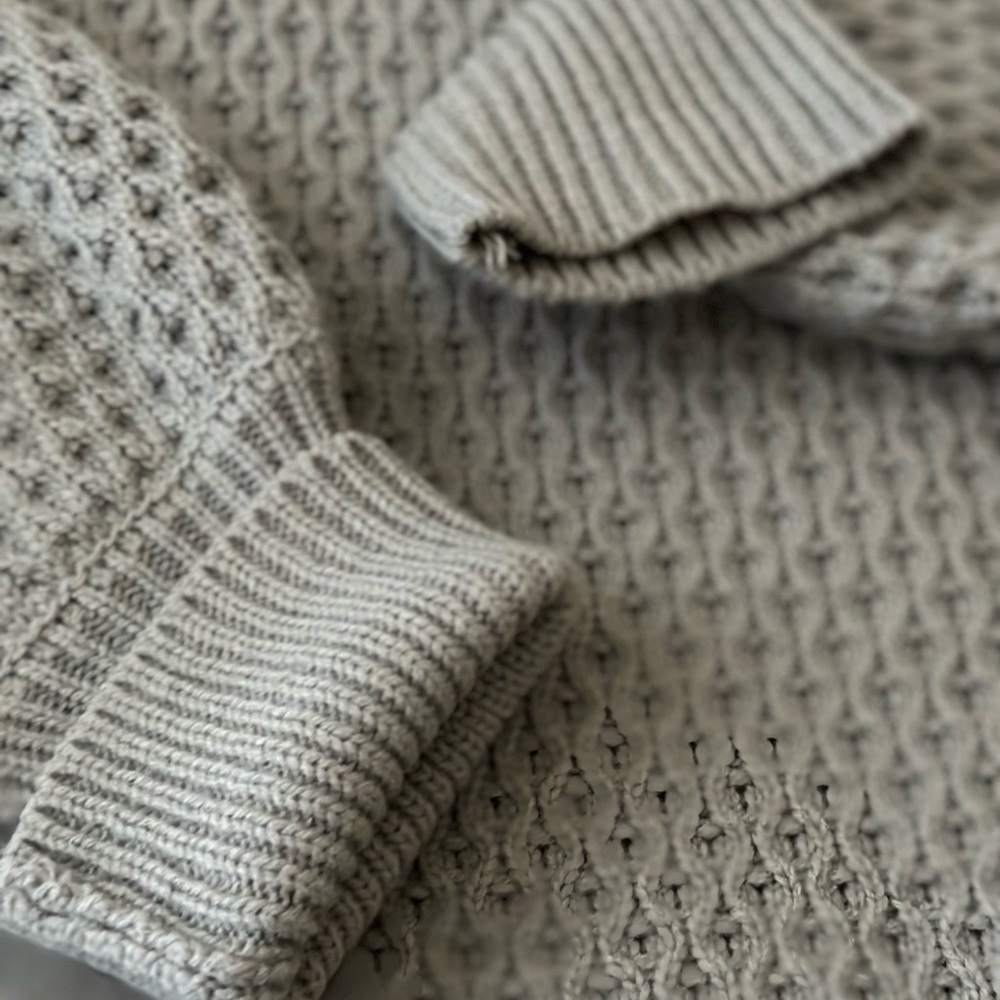 No Brand Gray Sweater Size XL - Picture 7 of 9